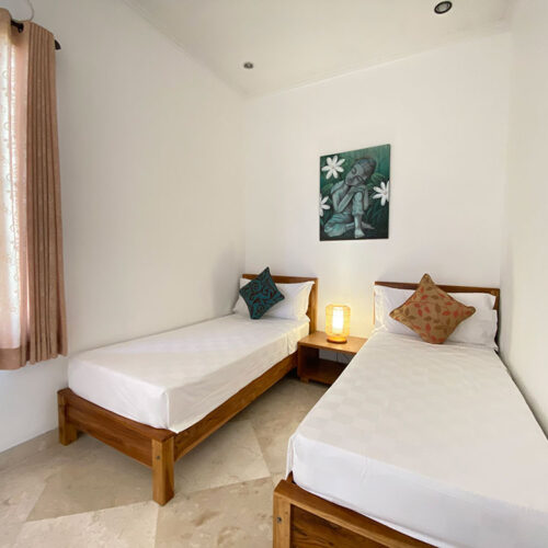 2 Beds Villa